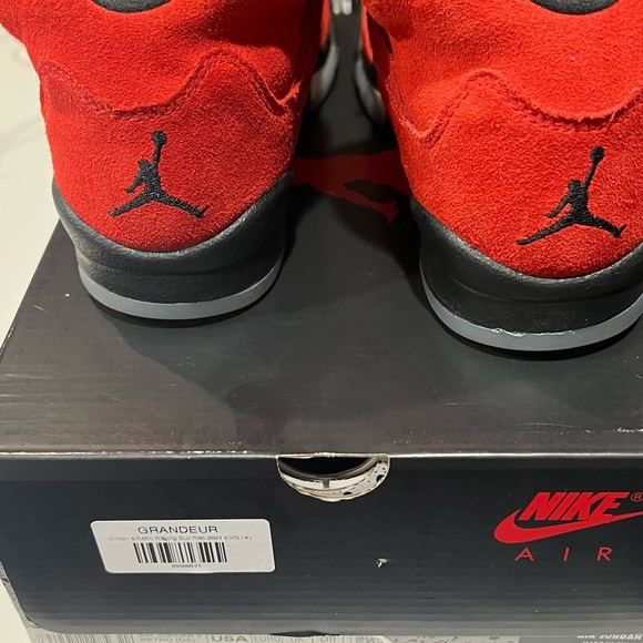 Air Jordan 5 Retro’s - Picture 4 of 6